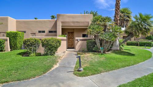 Access to 33 Pools Cathedral City Condo with Patio - Foto 4