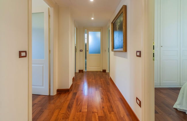 Aglaia Luxury Lake View - Photo 52