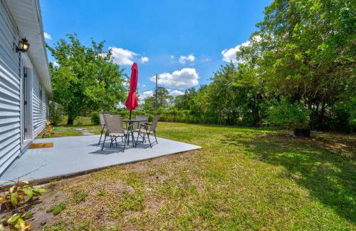 Charming Palm Bay Retreat with Garden - Foto 59