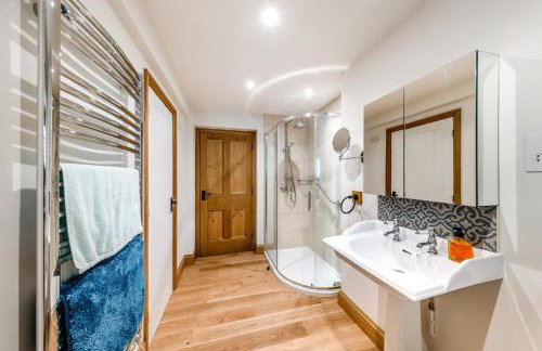 4 Bed in Derwenlas oc-c29244 - Foto 28