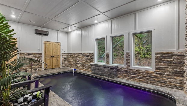 Burch's Bear Splash 4 Bedroom Cabin - Foto 2, Imagen principal