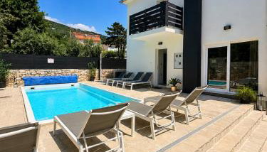 Vila Kety - Photo 1