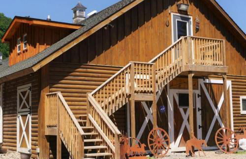 Fantastic Secluded Rental for a Large Group Getaway near East Branch, New York - Photo 60