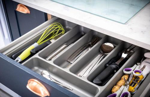 Modern 3BR Home in 9 Anson Rd Near Sandwell Hospital with Garden and Free Parking - Foto 21