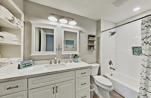 Bayhouse condos 2410 - Photo 30