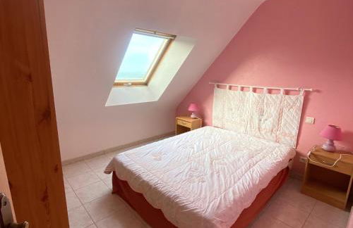 Maison neuve 3 chambres, proche plage à Locmaria, 6-8 couchages - FR-1-813-37 - Photo 9