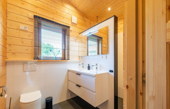 Holiday Home in Limburg With Terrace - Photo 20