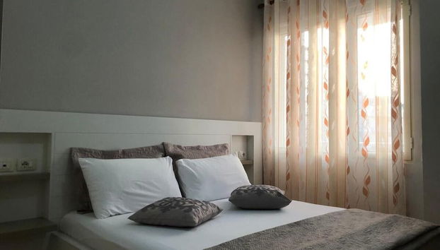 Stunning 1-bed Apartment in Vlore - Foto 3, Habitación