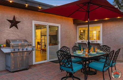 The Splash Society-Pool, Spa, Games, and Vibes - Photo 60