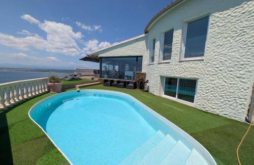 GMID IMMO A228 Casa Unica - Photo 1
