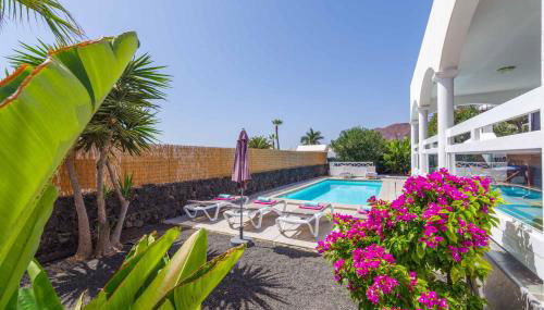 Mendi Gorri - Photo 3, Other