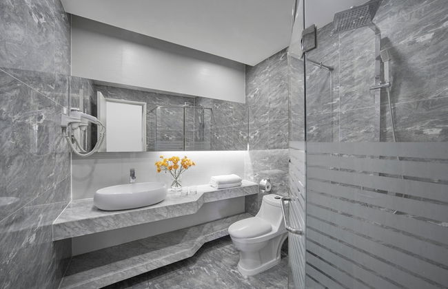 Oakwood Hotel & Apartments Saigon - Photo 43