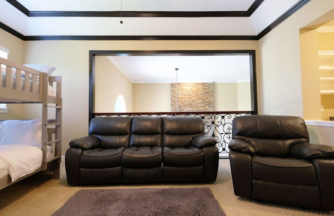 5Bdrm 3.5Bath 12Beds - HOME BIG AS TEXAS - Foto 23