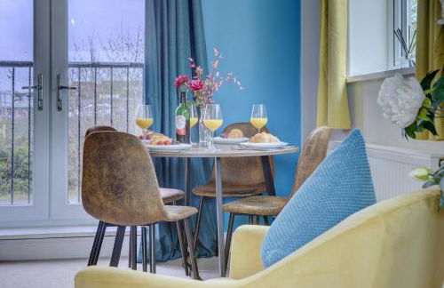 Modern Comfort, 2BR, Ensuite, Parking - Foto 50