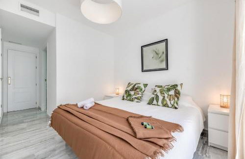 Stunning Duplex by the Golf & Terrace by the beach - Foto 16