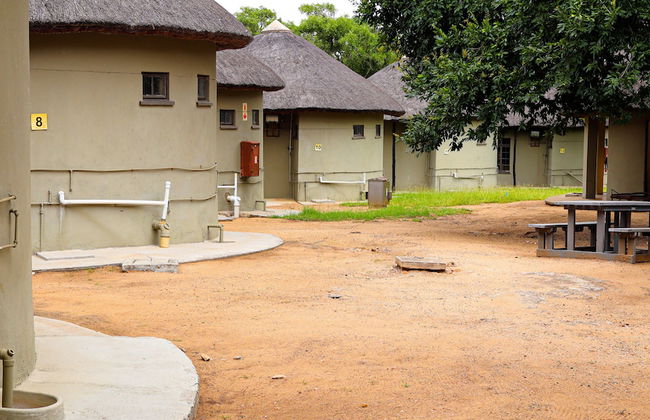 Self Catering Chalets - Manyeleti - Foto 31