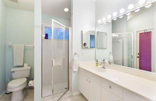 SERENE & ATTRACTIVE 3BR HEATED POOL/SPA HOME - Photo 22