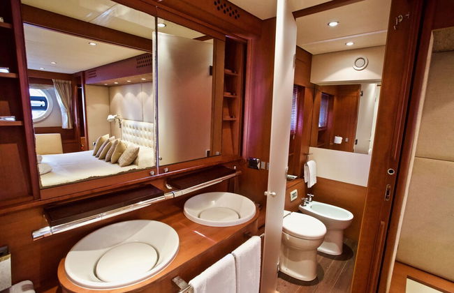 Italy Luxury Yacht Charter - Foto 37