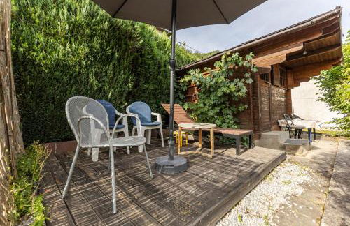 Gemütliches Haus inmitten schöner Natur mit Garten & Parkplatz - Foto 4