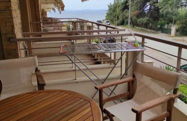Μaisonette of 6 persons, 50 meters from the sea - Foto 12