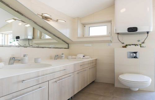 Apartment M&K - Two Bedroom Apartment with Balcony and Sea View - Foto 25