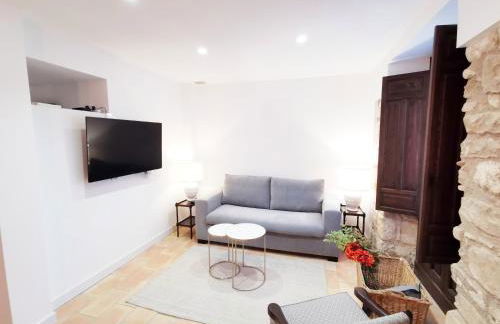 Apartamentos Tres Llaves Palacio de Vela de los Cobos - Foto 7