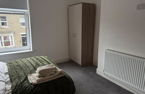 ResiLets - Stanley House - Large, Modern 3 Bed - NEW! - Foto 9