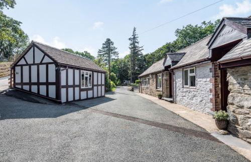 1 Bed in Commins Coch 85207 - Photo 2