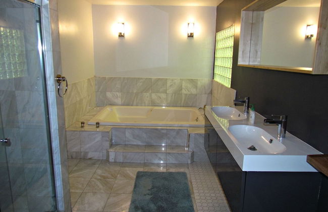 4 Bedroom Celebrity House with Pool & City View - Foto 16