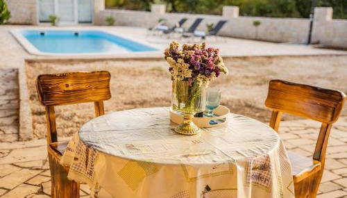 Škarpini dvori - Foto 5