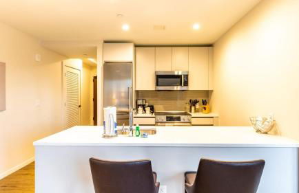 Modern Apt with City Views - Foto 12