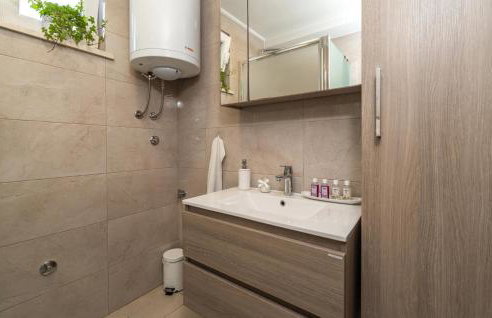 Beautiful Apartment In Sustjepan - Foto 16