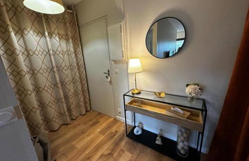 LE MONET studio proche Bordeaux avec balcon wifi & place de parking privé prox tram et Aéroport - Foto 19