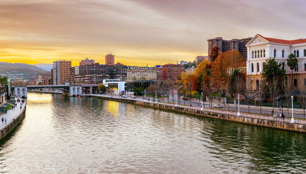 Bilbao & Portugalete Boat Tour - Foto 5
