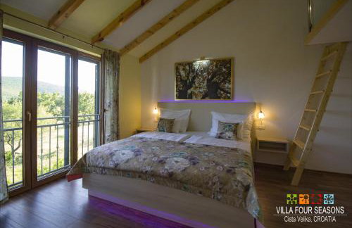 Villa Four Seasons, heated pool and 3 en-suite bathrooms - Foto 43