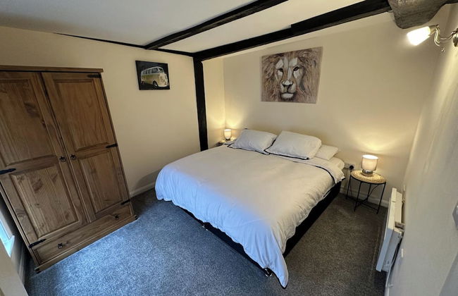 Apartment - Sleeps 2 - Parking - Wifi - Foto 1