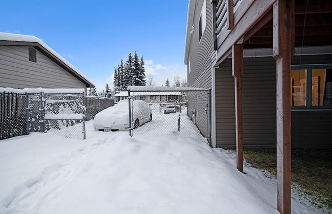 Fairbanks Fox Den 2 Bedroom Townhouse - Photo 31