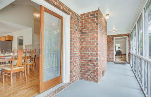 Secluded Mount Pleasant Home - 6 Mi to Beaches! - Photo 21