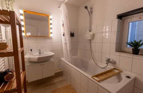 Karizma - Stylisch Design - Innenstadt - Küche - Parkplatz - Internet - Foto 63