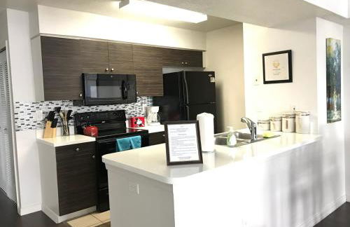 10min to Disney parks new condo free wifi & pool - Foto 10