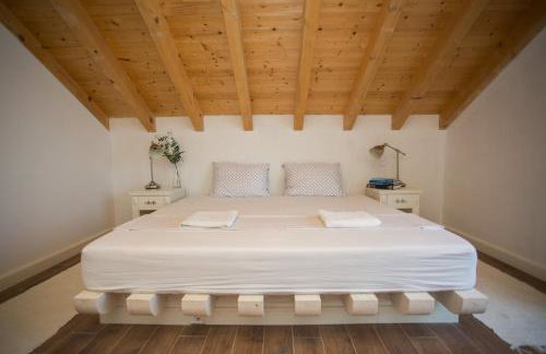 Captain's Attic - Photo 22