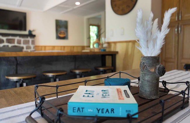 Summit Shores Tranquil Escape Designed for Groups w/ Hot Tub, Fire Pit + Game Room - Foto 34