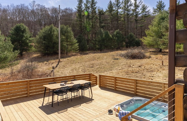 Secluded w/ Deck Views, Hot Tub, & Ping Pong Hudson in the Berks by Avantstay - Foto 114