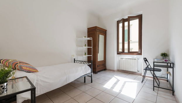 National Left - Foto 2, Habitación