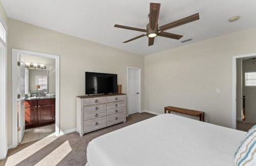 Shells and Bells Ocean Paradise - Sleeps 24, 2 Private Pools - Foto 63