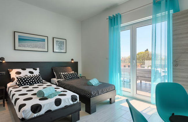 Ella Premantura - Foto 24