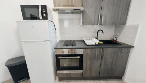 Grand Studio Lumineux Proche Centre-Ville - Foto 3