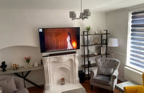 2 Bedroom Home Near Tube Station Easy London Access Peeams Abode - Foto 16