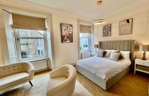 Flora in ApartNest Auchterarder - Photo 9