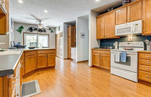 Stars and Sunsets! Door Peninsula Retreat with Deck - Foto 15